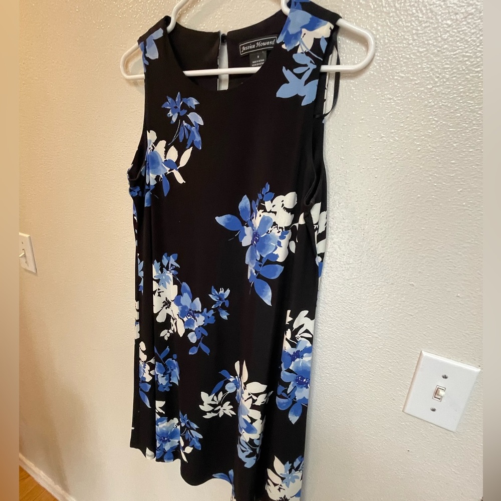 Pretty, Sleeveless A line dress - hardly worn